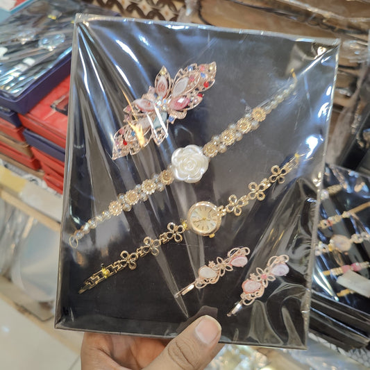 Multiple gift items box